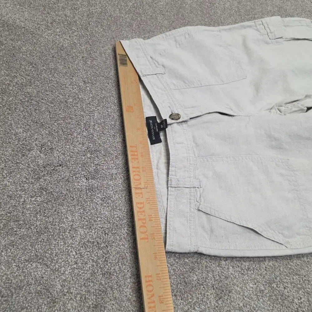 Banana Republic Women's Cargo Capri Pants Size 8P Petite Khaki Linen Blend